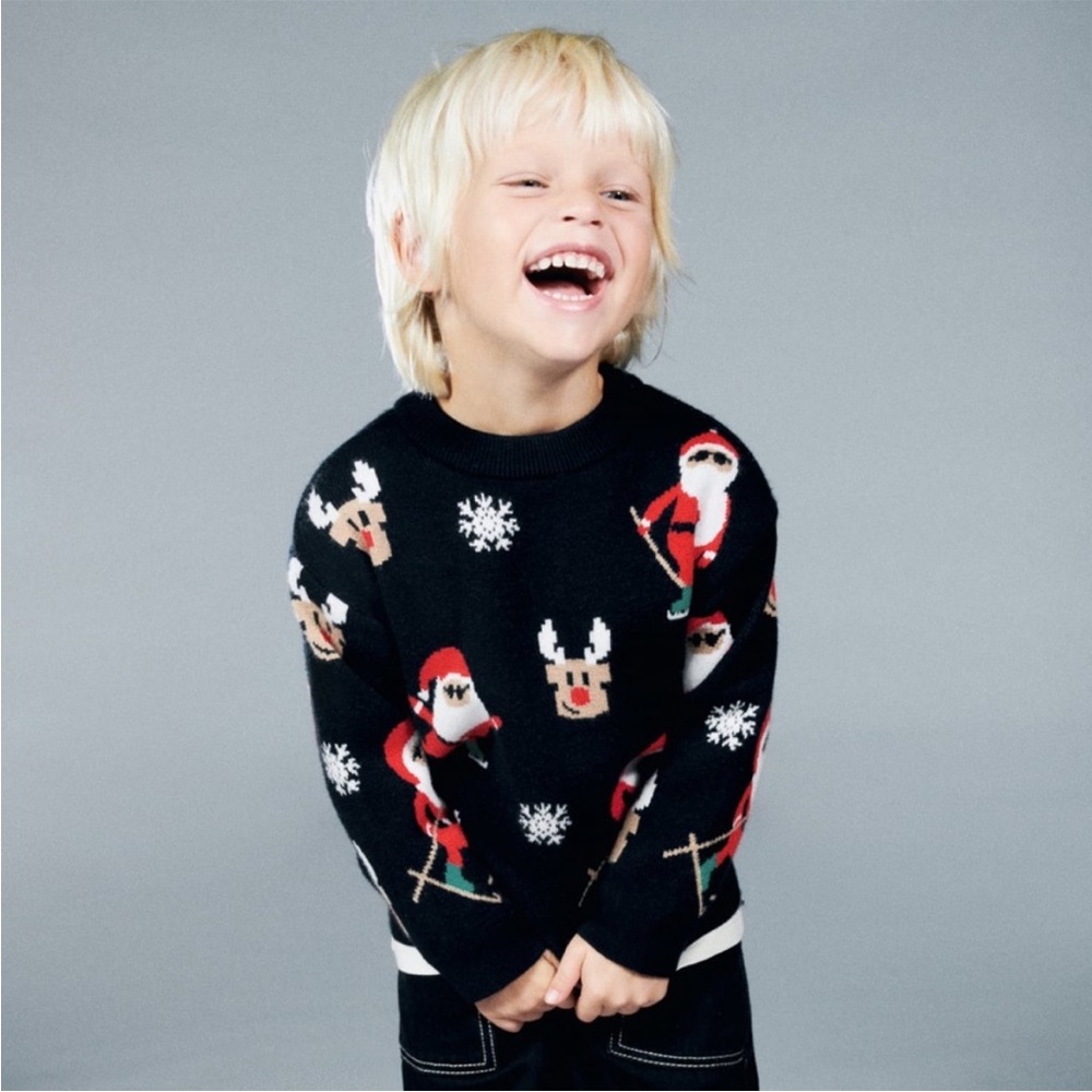 ZARA SANTA CLAUS KNIT SWEATER
